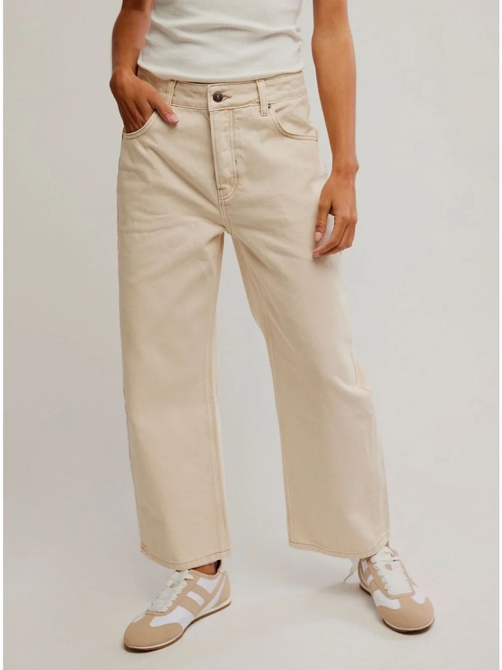 Women’s Deep Trance Cream High-Rise Boyfriend Jeans